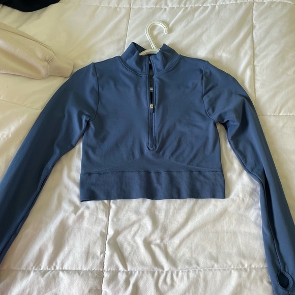 All clothes are from garage and some aritiza! for cheap prices. - Picture 10 of 16